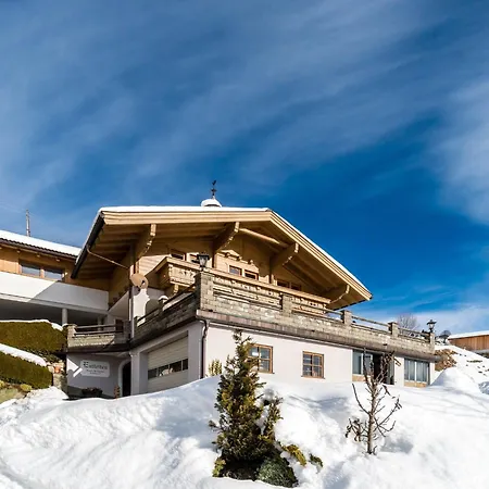 Apartment Sunlit Apartment Near Ski Area In Hollersbach Im Pinzgau *