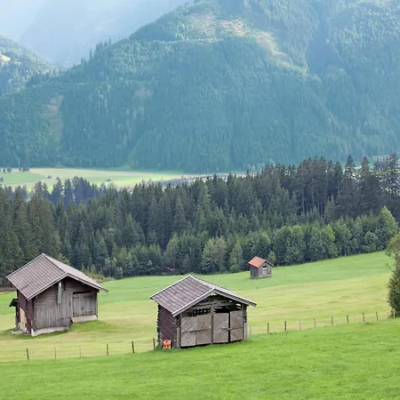 Sunlit Apartment Near Ski Area In Hollersbach Im Pinzgau Hollersbach im Pinzgau
