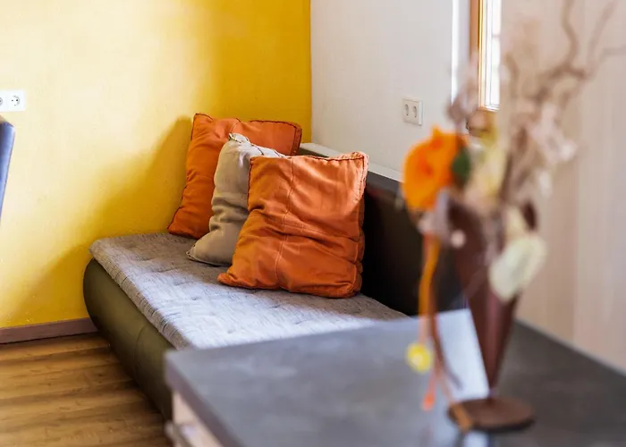 Sunlit Near Area In 公寓 胡勒斯巴赫平